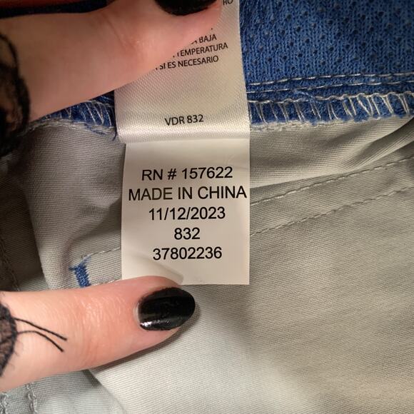 Eddie Bauer Pants Boys S Small Grey Convertible Jogger Cargo Pocket Taper Ankle - Picture 12 of 14